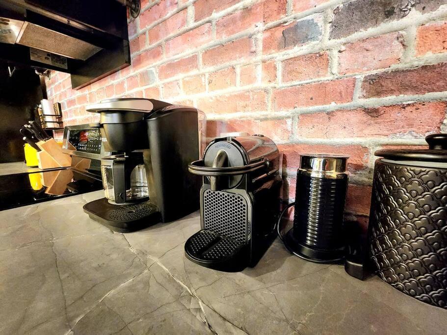 Appartement Loft Style Industriel-centre-ville+parking Gratuit *