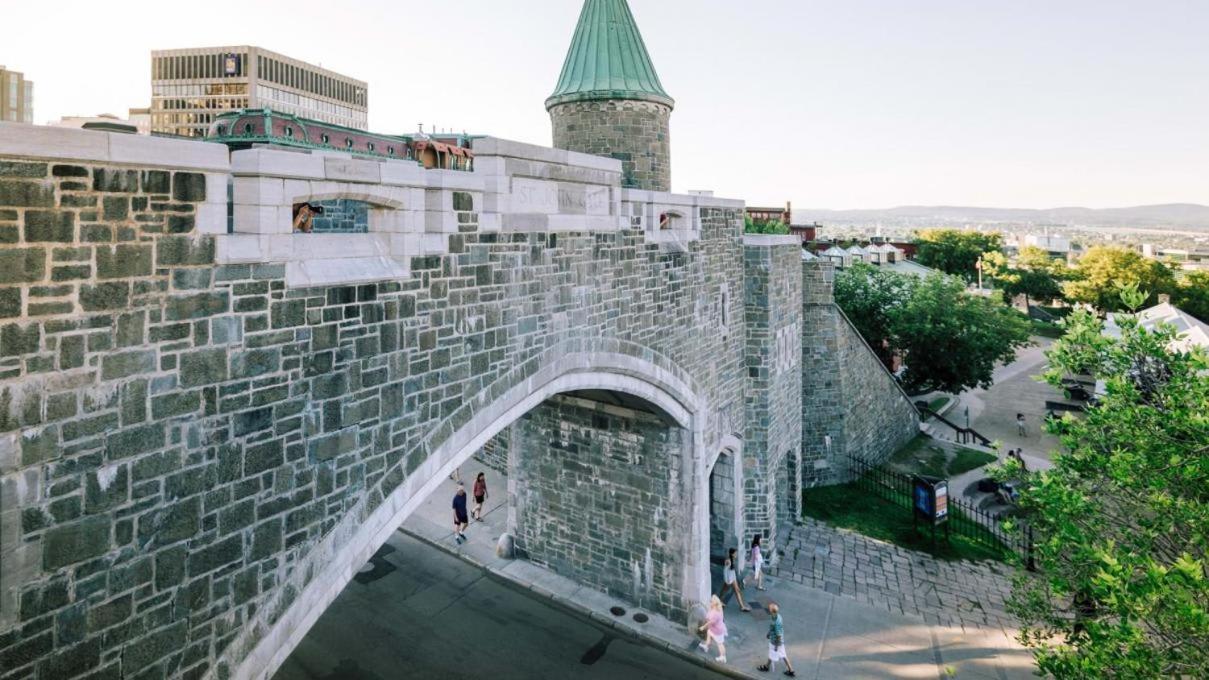 Apartment Loft Style Industriel-centre-ville+parking Gratuit Quebec City